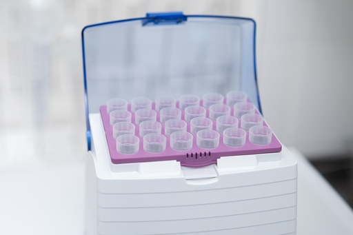 [LAB-SK25-24] Filter Tips in Box